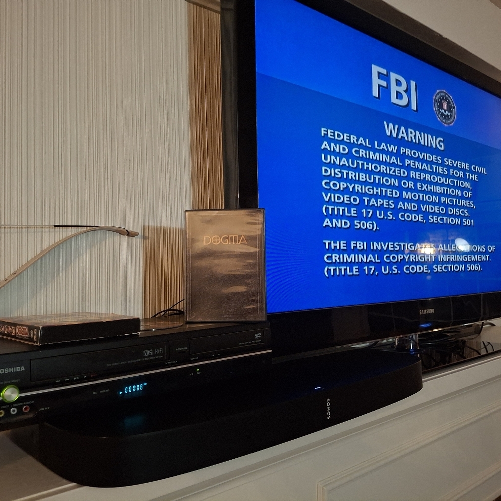 Toshiba DVD VCR Combo